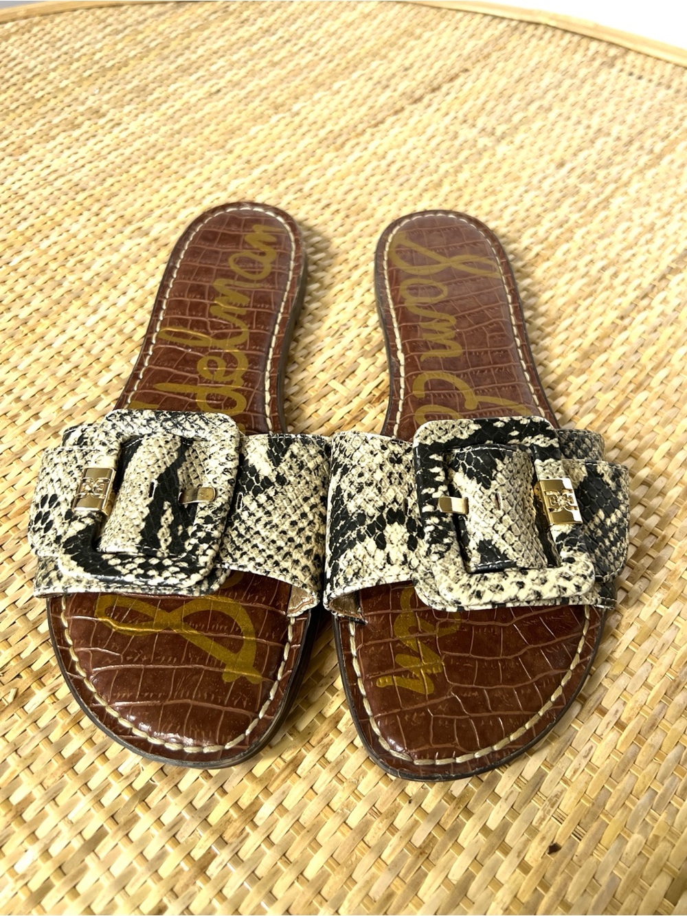 Sam Edelman Granada Snakeskin Big Buckle slide sandals Flats Leather women 9